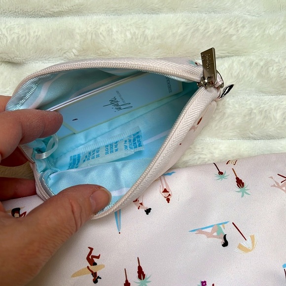 Jujube Be Set Beach Shore Print Set of 3 Nesting Zip Bags - Picture 10 of 11